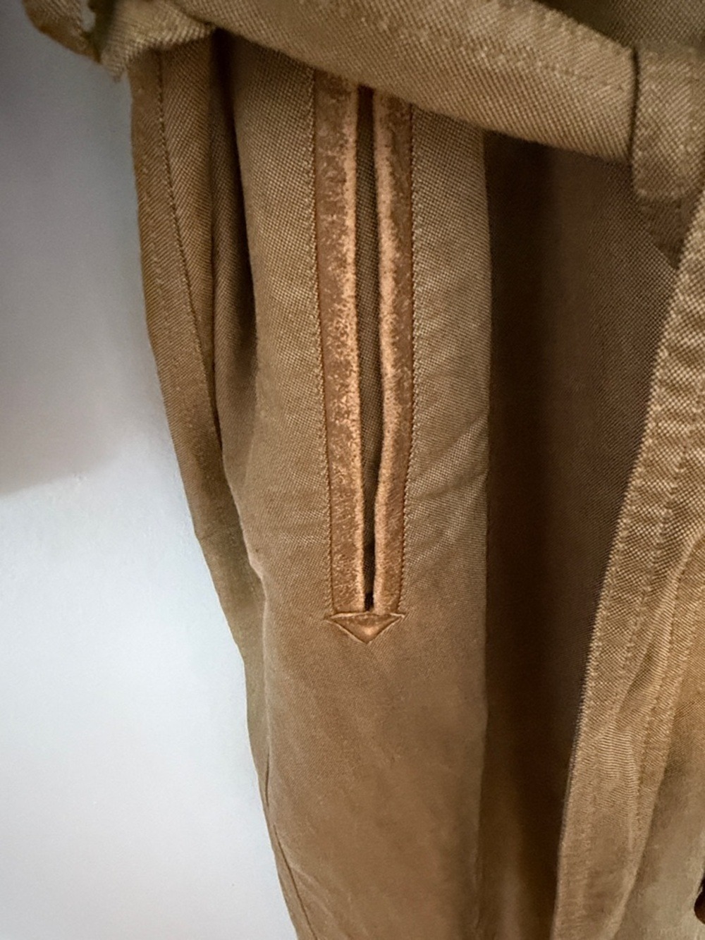 Etienne Aigner Vintage Olive Trench Coat Belted Leather Trim Wool Lined Sz 8 - Picture 5 of 16